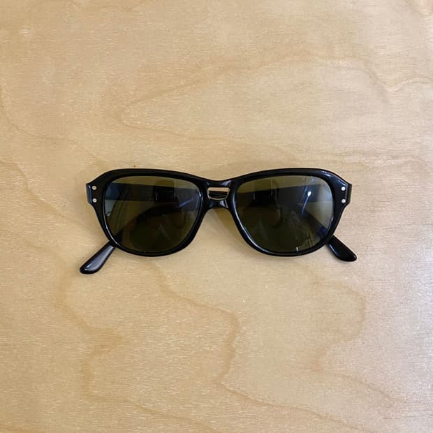60’s american optical red dot sunglasses