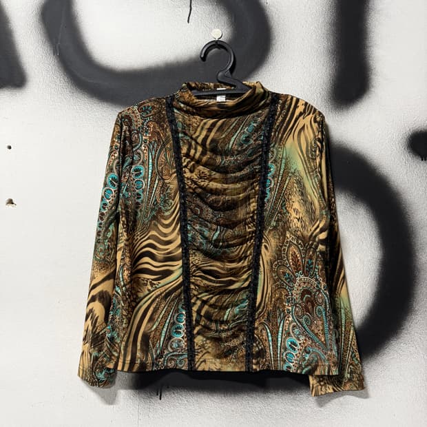 VTG 빈티지 셔링 디테일 애니멀 레오파드 패턴 롱슬리브