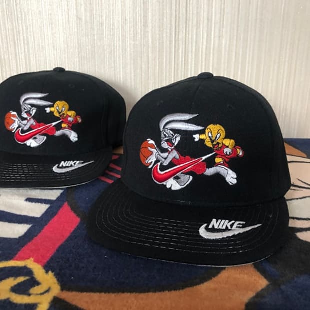 나이키X 루니 툰 벅스바니VS트위티버드 올드스쿨 90's빈티지모자/스냅백
