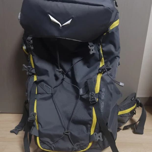 살레와 ALPTREK 50+5 등산백팩