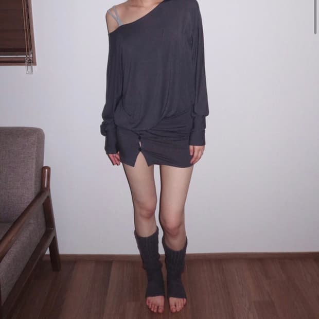낫띵인커먼 에일린 버튼 원피스탑