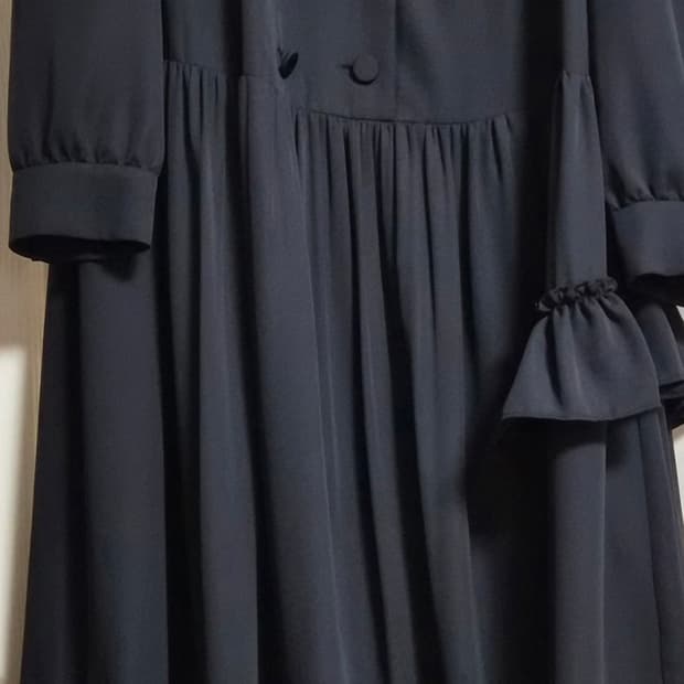 럭키슈에뜨 프릴 롱원피스 새상품