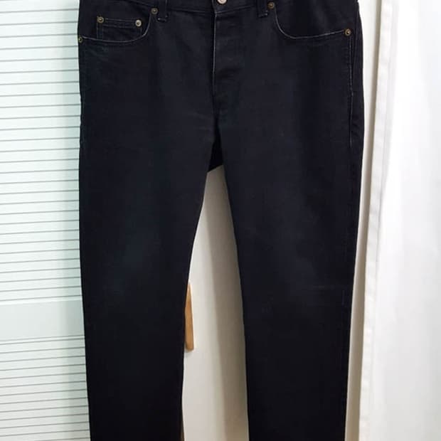 입생로랑 남성 블랙진 33