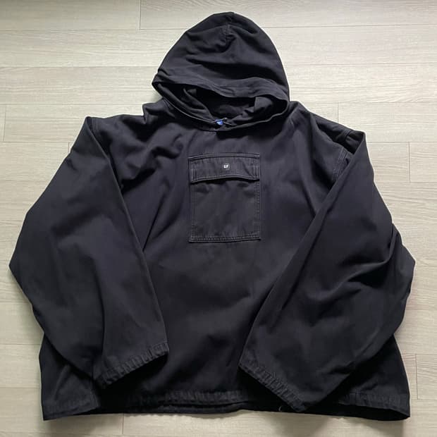 이지 갭 사틴 아노락 yeezy gap 발렌시아가