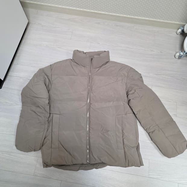 AND Z 패딩 점퍼 베이지 105 사이즈