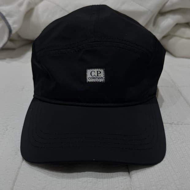 cp컴퍼니 모자 캠프캡 나일론캡 블랙
