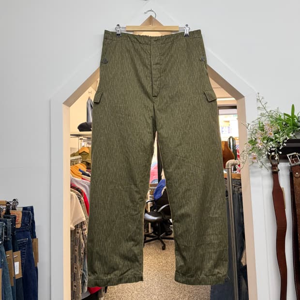 70s 빈티지 동독군 레인드랍 카모 방한 팬츠 (XL)  