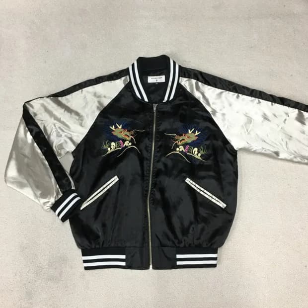 빈티지 펑크 어텐션 스카쟌