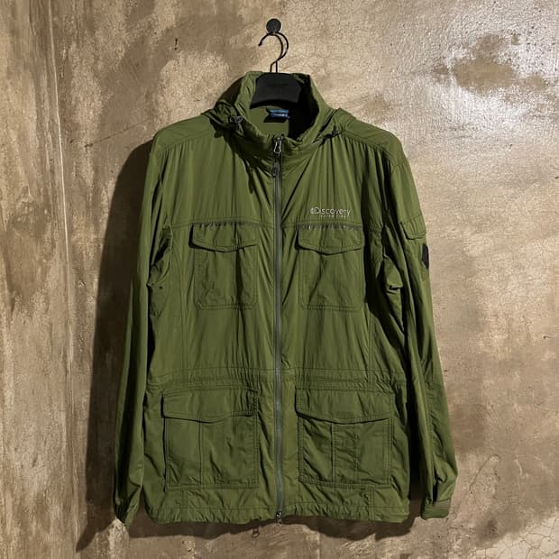 디스커버리 바람막이 자켓