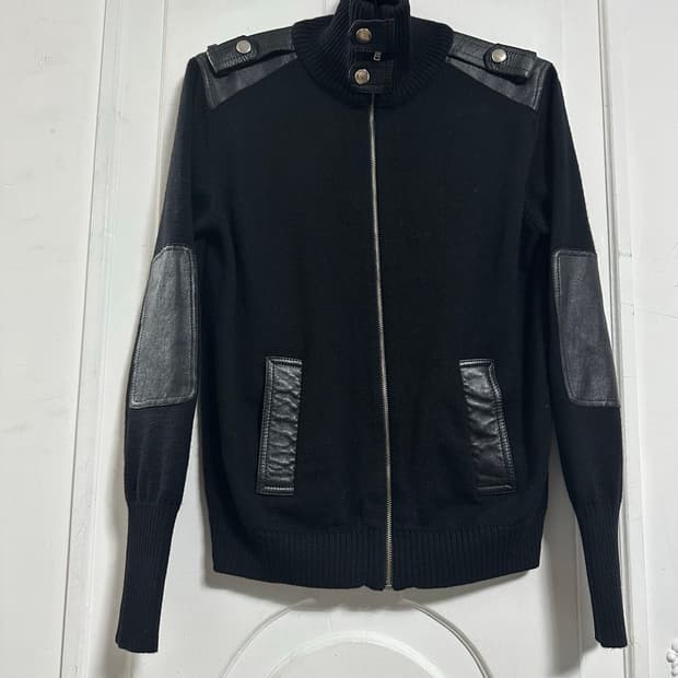 DKNY 레더 디테일 니트 집업