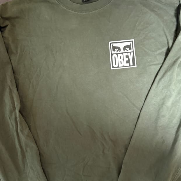 OBEY 롱슬리브 L 카키