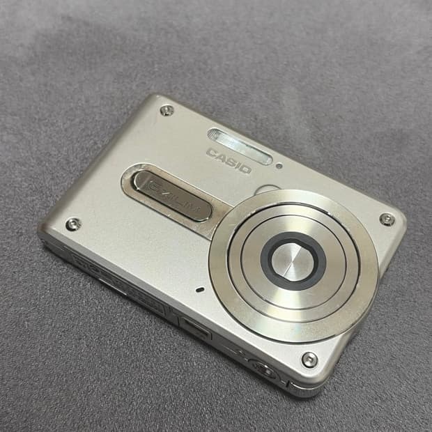 Casio Exilim EX-S100 실버💿 작례0