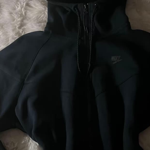 나이키 테크팩 후드집업