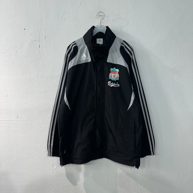 아디다스 리버풀 바람막이 L