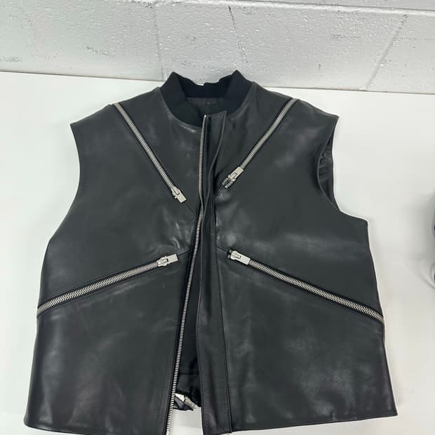 엘리엇에밀 레더 베스트