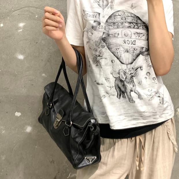 Prada 프라다 레더 숄더백