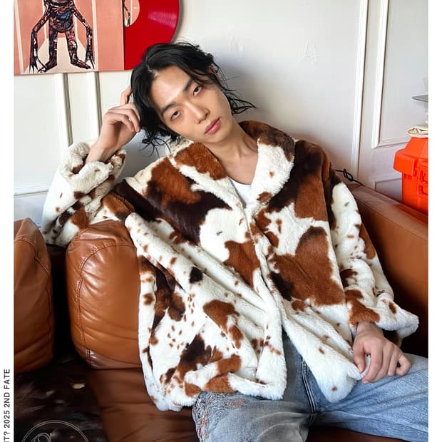 90-00s Latina Milk Cow Faux fur Coat