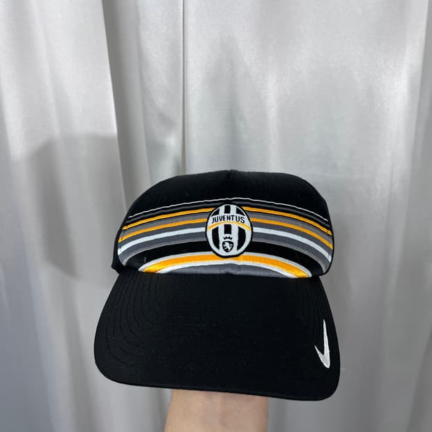 nike juventus