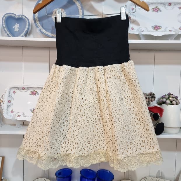 salus(살루스) 양면(리버서블) 스커트