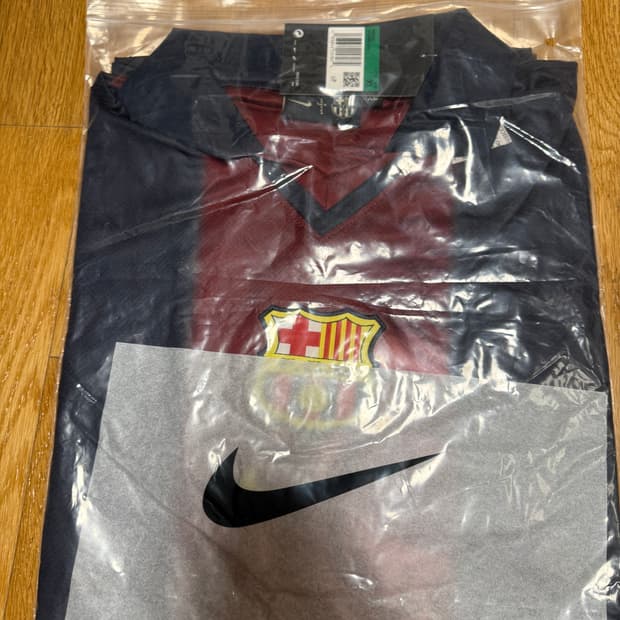 바르셀로나X트래비스 스캇