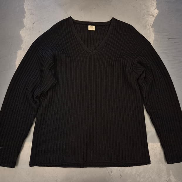 90s C.P COMPANY 헤비코튼 브이넥 니트