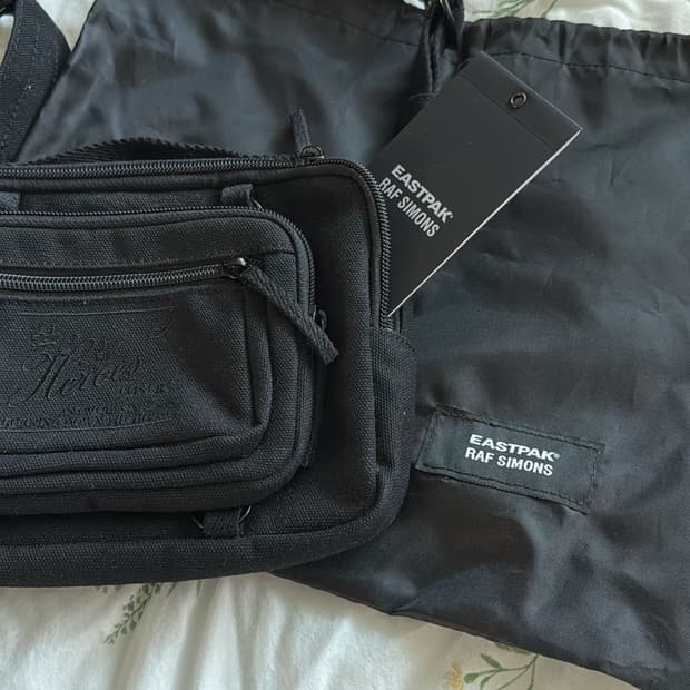 라프시몬스 이스트팩 웨이스트 루프백