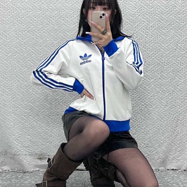 아디다스 Y2K 베켄바우어 클라우드 블루삼선 져지 집업 XL C11058