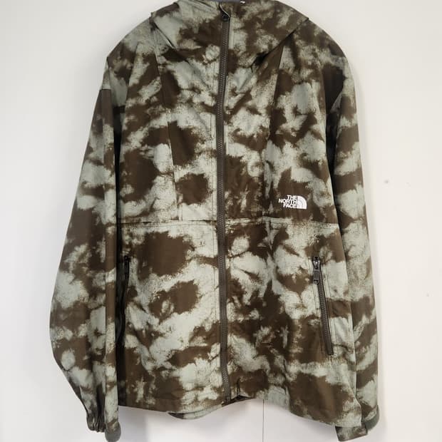 노스페이스 밀리터리 바람막이 M (95-100)