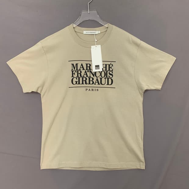 새상품 S 마리떼프랑소와저버 클래식 로고 프린팅 반팔티