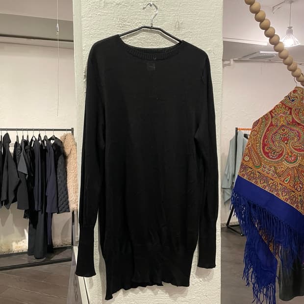 요지야마모토 컷아웃 니트