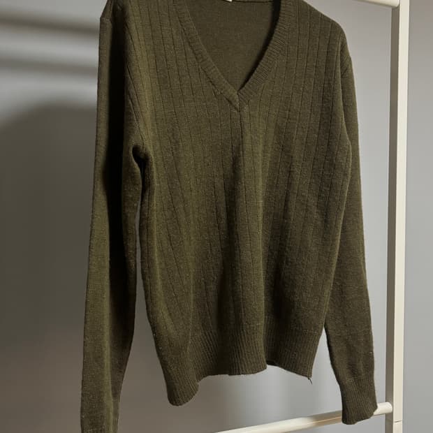 오리지널 체코군 니트 올리브