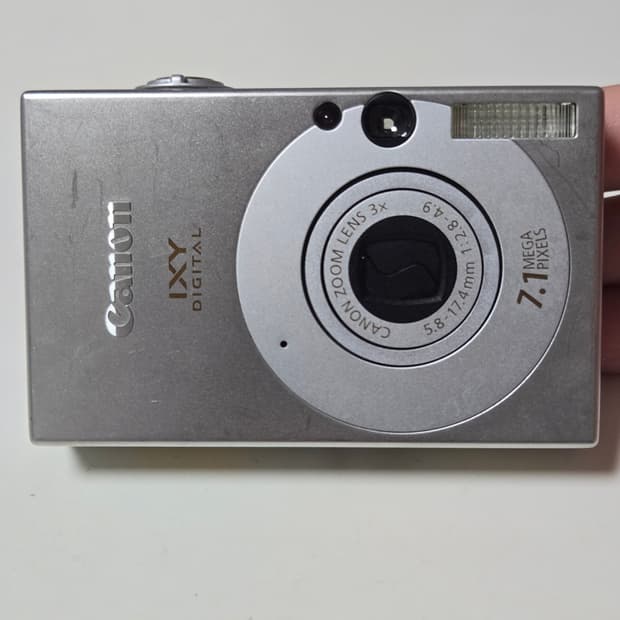 캐논 IXY10 (IXUS 70) 디지털 카메라