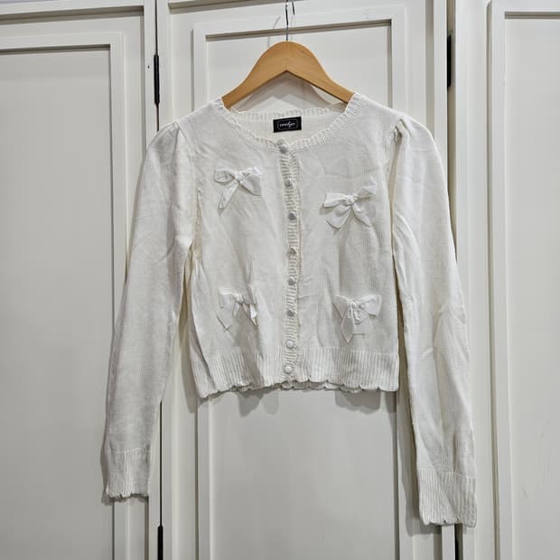 에블린니트 가디건