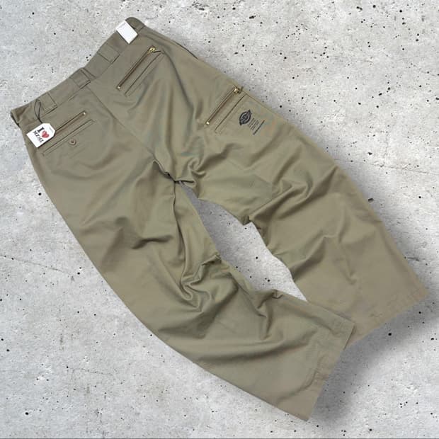 [L] 디키즈 디스이즈네버댓 지퍼 디테일 팬츠 베이지 B251