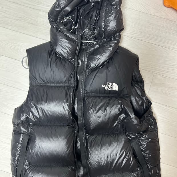 노스페이스 1996 눕시 에어 다운 베스트 블랙(L)