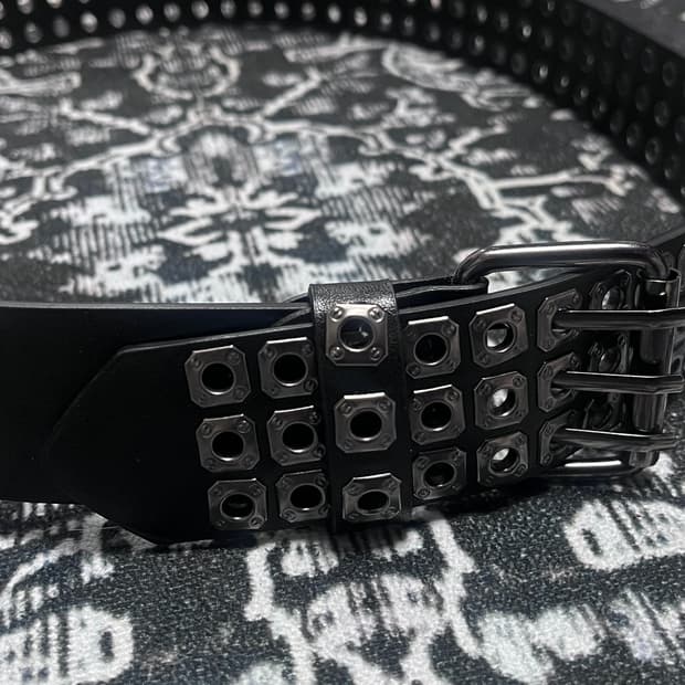 아일렛 가죽 벨트