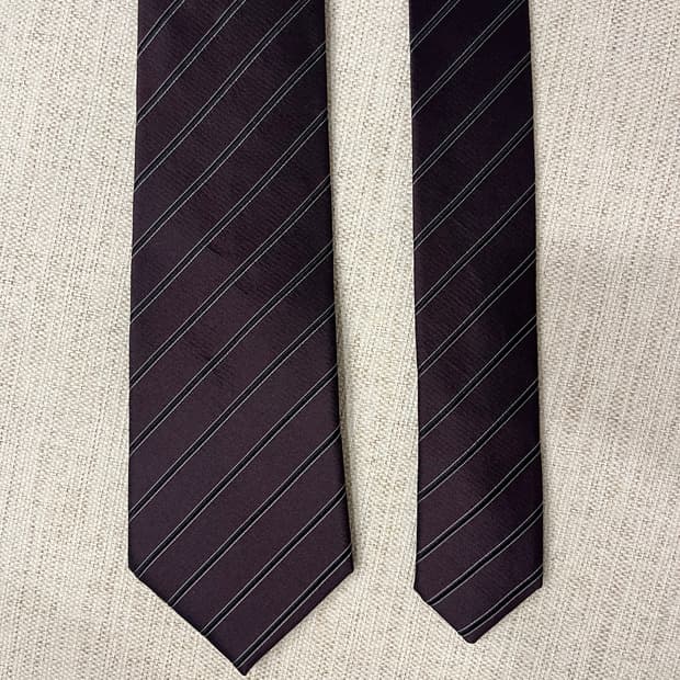 커스텀멜로우 스트라이프 넥타이