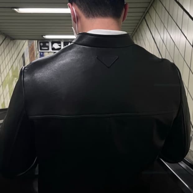 프라다 레더 바이커 자켓 48 L