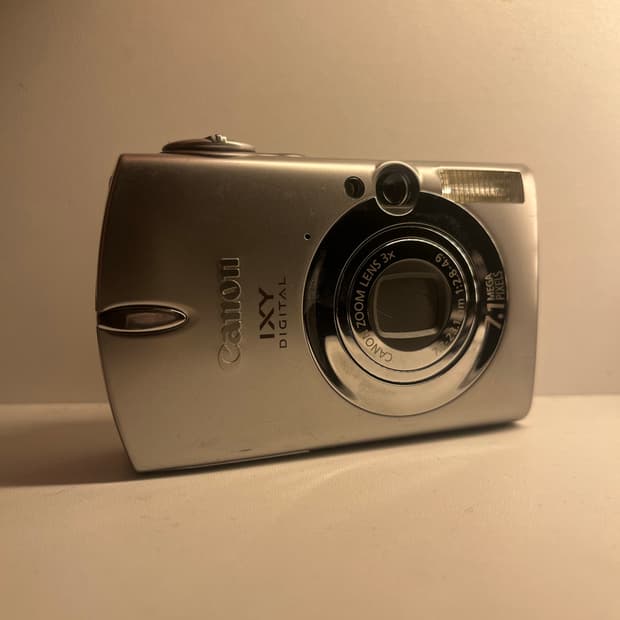 캐논 익시 600(ixus700)