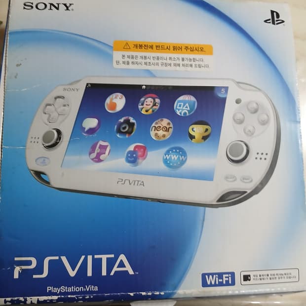 PS Vita 1세대 화이트 세일