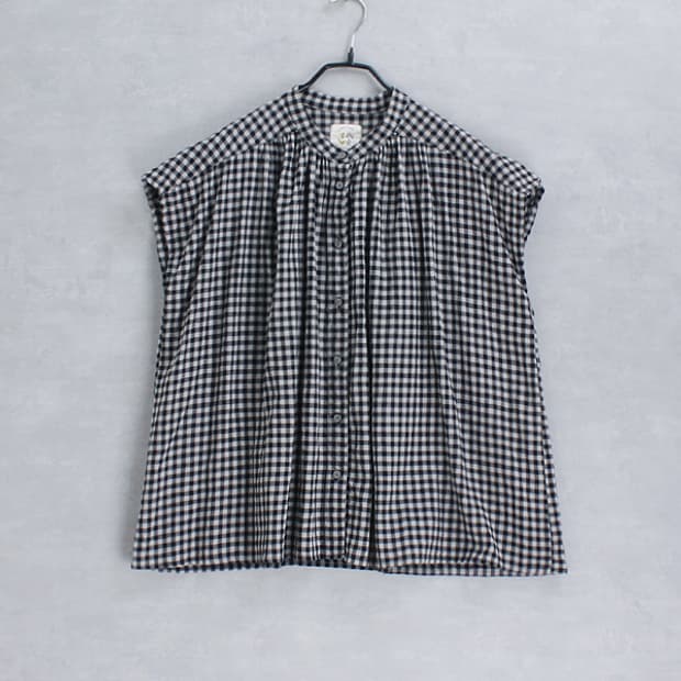 joliespace _ gingham check gather top