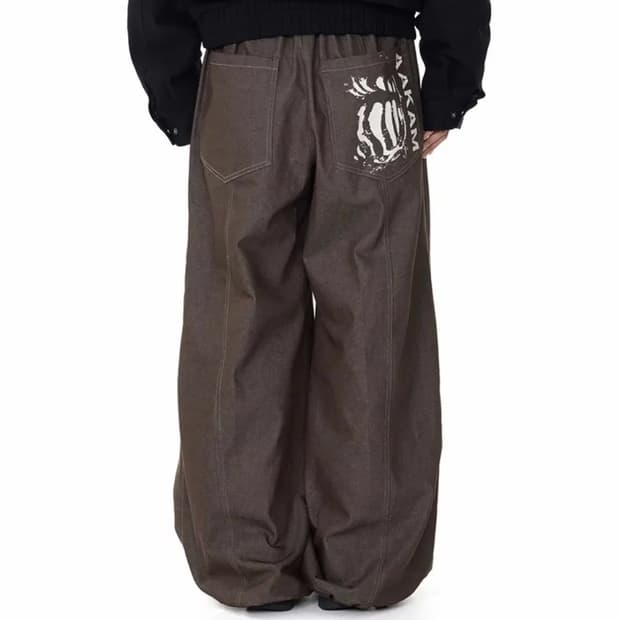 아캄 핀턱 프린트 데님 팬츠 브라운