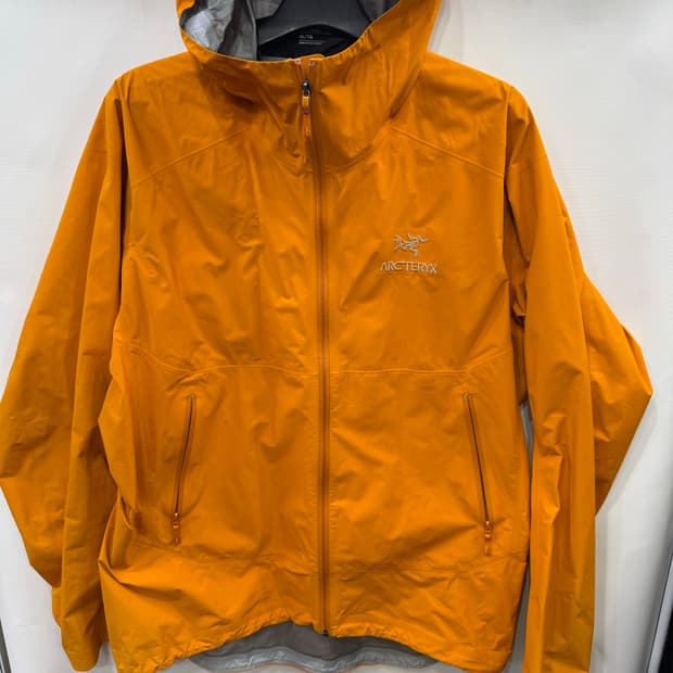 정품 아크테릭스 제타 SL 바람막이 XL사이즈