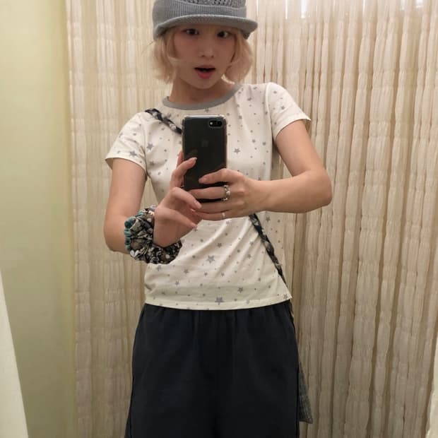 코이세이오 밀키 스타 티셔츠 