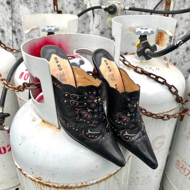 Vintage mule 240 japan made