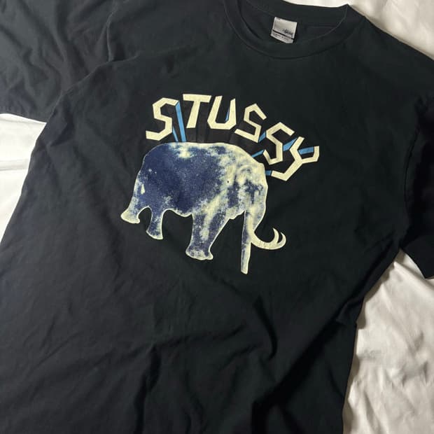 90’s Stussy elephant T-shirt 