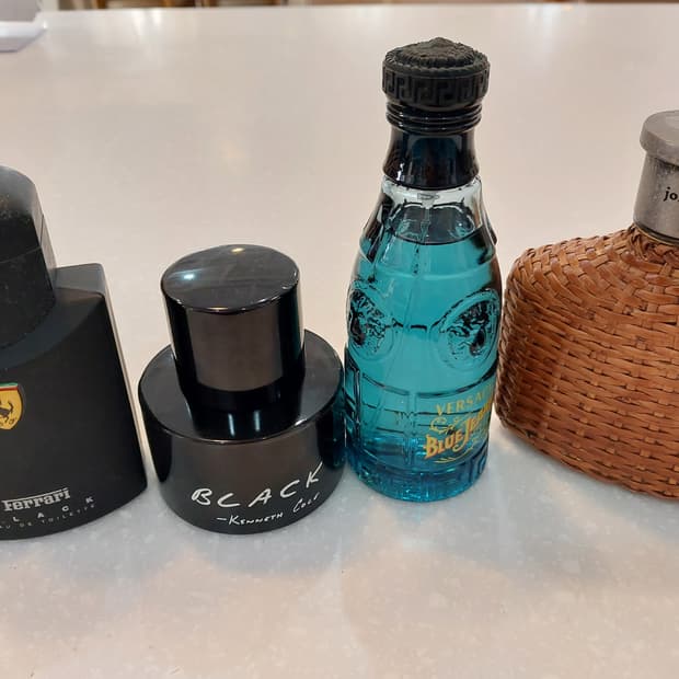 페라리 케네스콜 베르사체 존바바토스 향수 4병 일괄판매