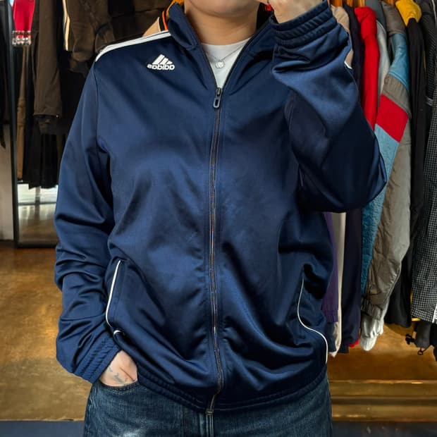 아디다스 네이비 트랙탑