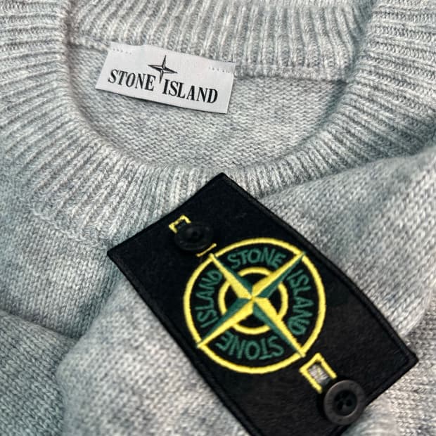 정품 스톤아일랜드 회색 니트