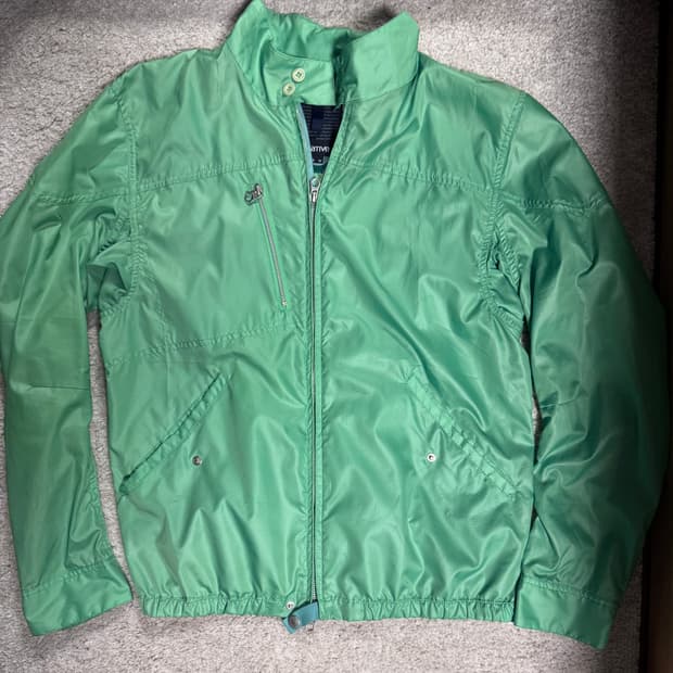 논네이티브(nonnative) 경량 자켓 